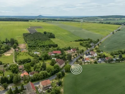 pozemek libesice